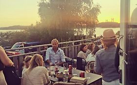 Surfviken Glamping And B&B